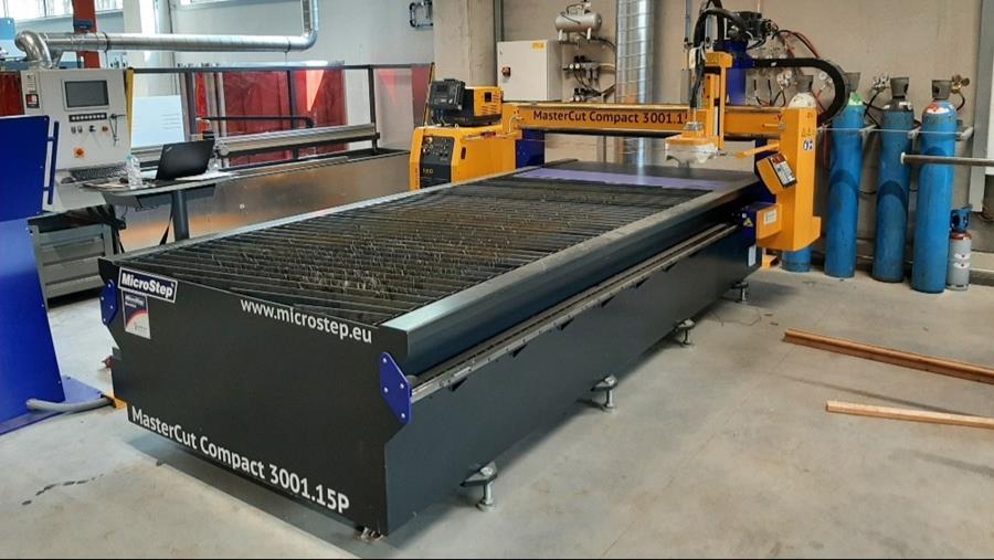 CNC- GESTUURDE PLASMASNIJTAFEL VAN MICROSTEP