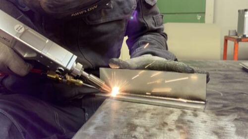 Laserlassen uit de hand