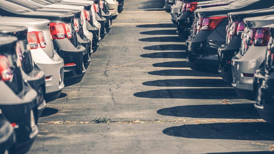 Les employeurs sont moins à offrir une voiture de société