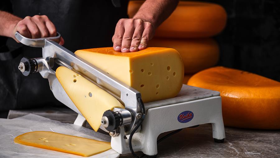 Faites confiance au Sceau rouge pour déguster un vrai fromage artisanal!