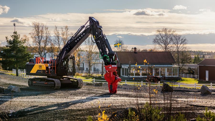 Volvo CE augmente la force de démolition