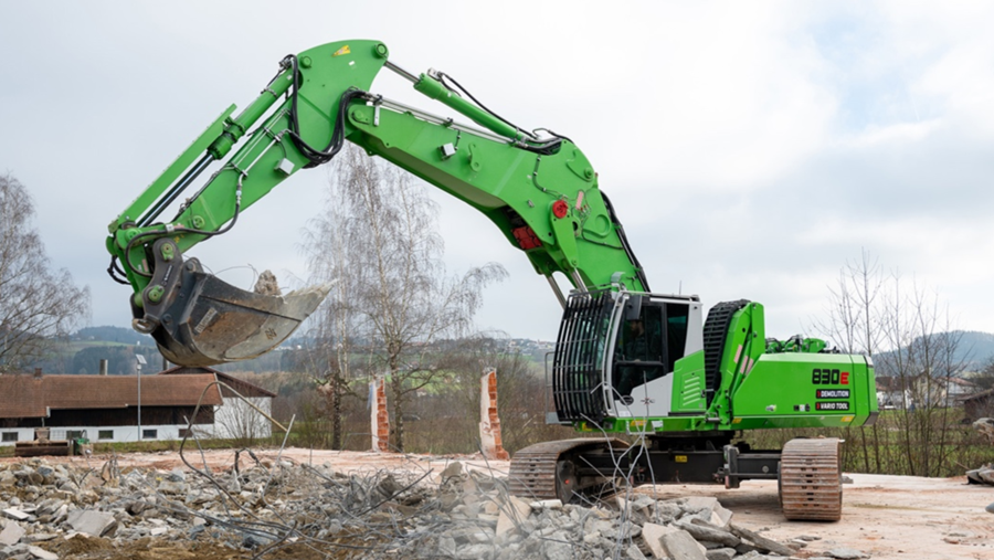 Sennebogen 830E Demolition Vario Tool