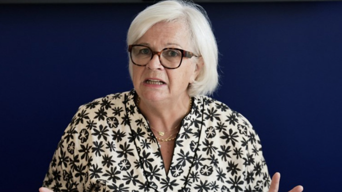 La France prépare ses hôpitaux à la guerre